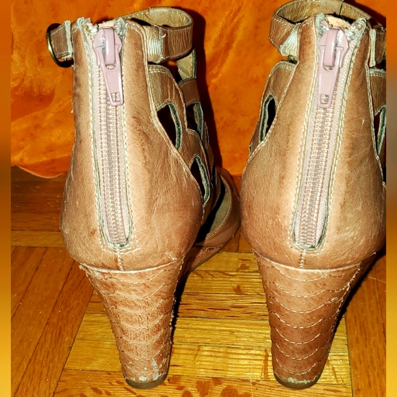 [7.5] Miz Mooz ~ Tallis Wedge Leather Sandals - Picture 7 of 13